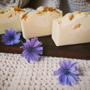 Jabón Artesanal Caléndula y Almendras 90 gr